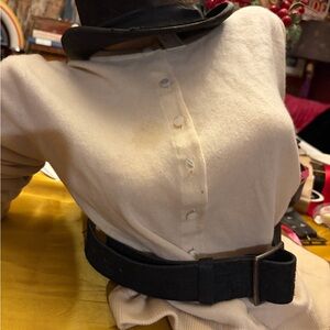 Men’s distressed black textured leather belt